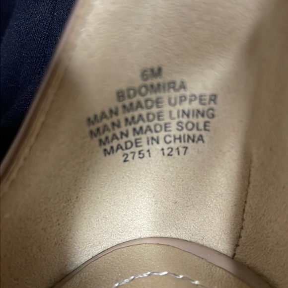 EUC Nude Bandolino Dress Shoes - Picture 4 of 4